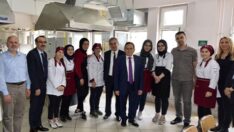 Mesleki eğitimde ilk hedef turizm sektörü olacak