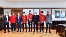 Şampiyon Sporcular Zorluoğlu’nu Ziyaret Etti