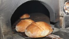 Trabzon’da asırlık fırında fındıklı ekmek