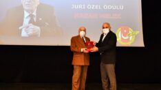 Başkan Zorluoğlu Gazeteciler Cemiyeti’nin Ödül Törenine Katıldı