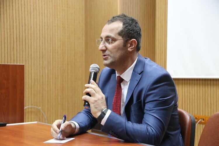 Bu Yüzyılın Bilim İnsanları Bugünün Gençleri Olsun