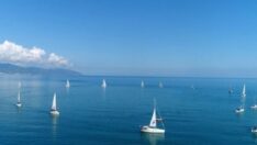 DADDralli’ye katılan 22 yat sevgi çemberi ile Trabzon’u selamladı