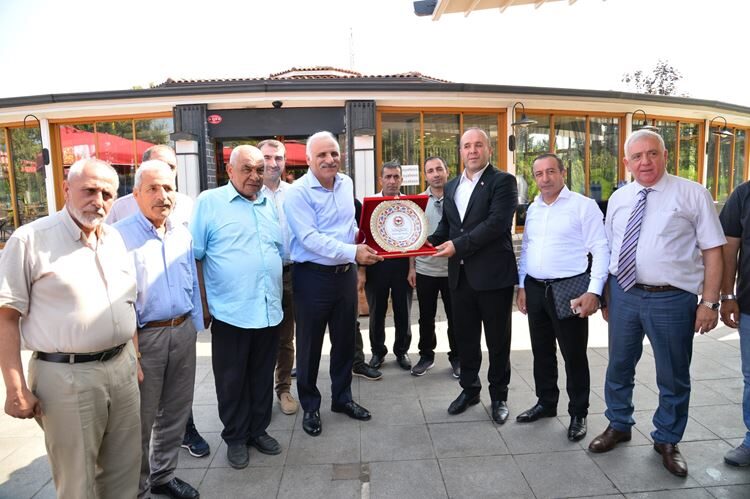 Başkan Zorluoğlu Şehit Aileleriyle Buluştu