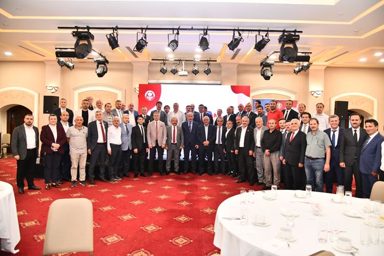 Büyükşehir’in ‘Ortak Akıl’ Toplantısı Tam Not Aldı