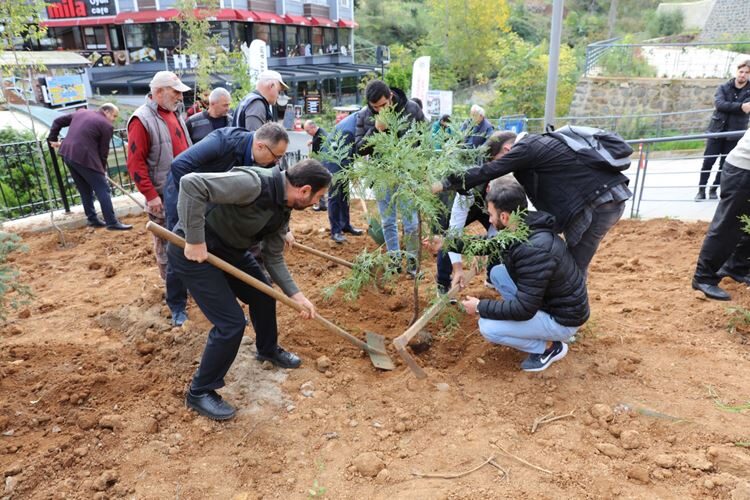 KTÜ den “Geleceğe Nefes” Kampanyası’na Destek