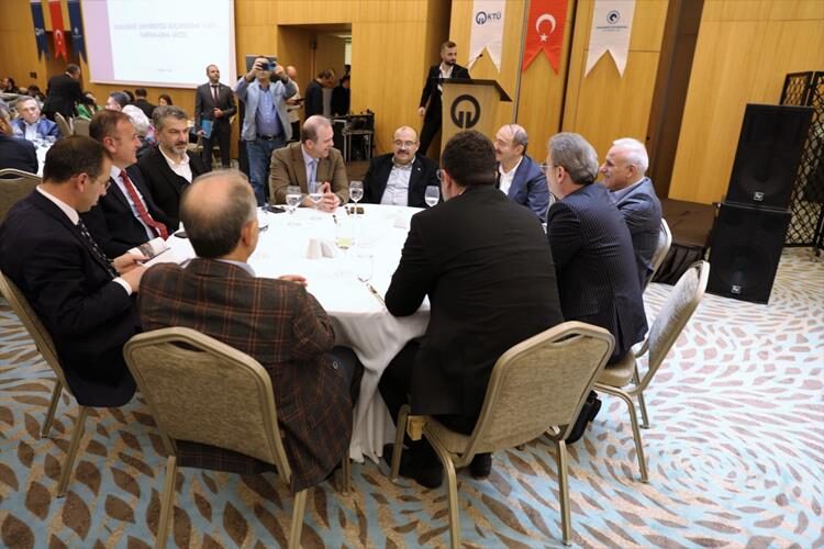 Karadeniz Üniversitesi Güçlendirme Vakfı (KUVAK) Yardımlaşma Gecesi Düzenlendi