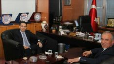 KKTC Konsolosu Ticaret Borsasını Ziyaret Etti