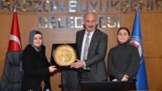 Diyarbakırlı Kadınlar Büyükşehir’i Ziyaret Etti