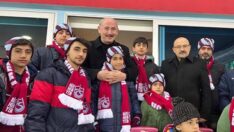 Büyükşehir Locasını Depremzede Çocuklara Tahsis Etti