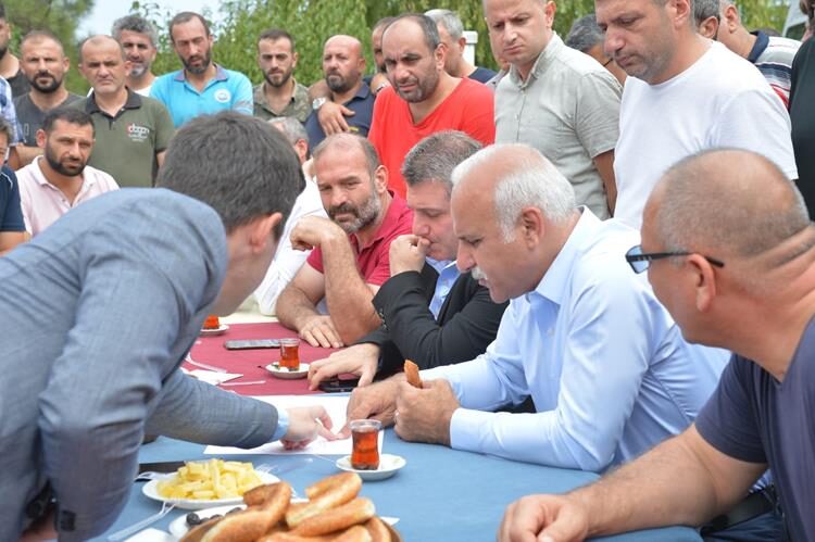 Başkan Zorluoğlu Sanayi Esnafının Sorunlarını Dinledi