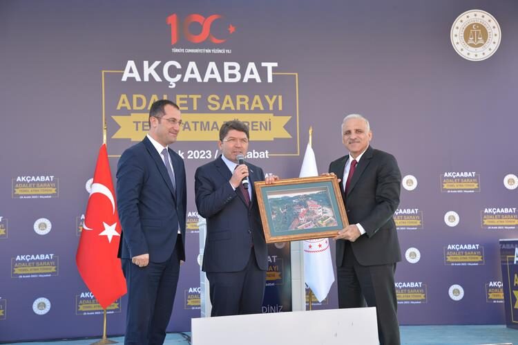 Akçaabat Adalet Sarayının Temeli Törenle Atıldı