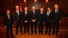 Büyükşehir Belediye Meclisinden Duygusal Veda