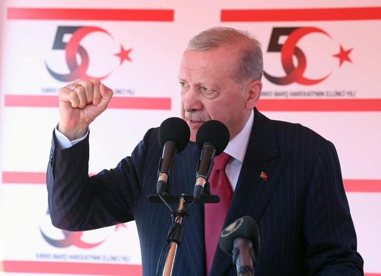Kıbrıs’ın Her Zaman Yanındayız