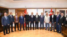 Başkan genç büyük ölçekli projeleri şehrimize kazandıracağız