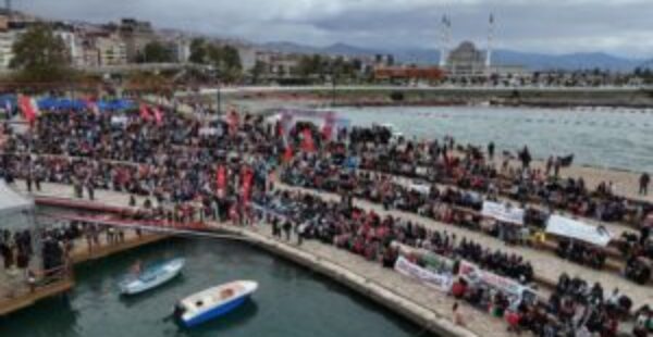 Binlerce Trabzonlu Gazze için yürüdü