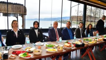 Denizden Dağlara Araklı