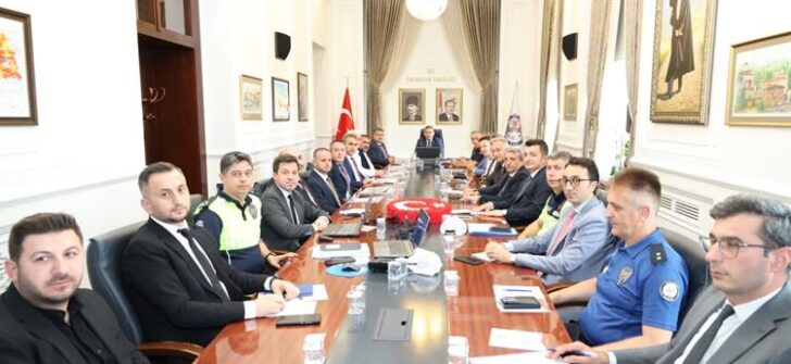 TRABZON’UN TRAFİĞİ MASAYA YATIRILDI